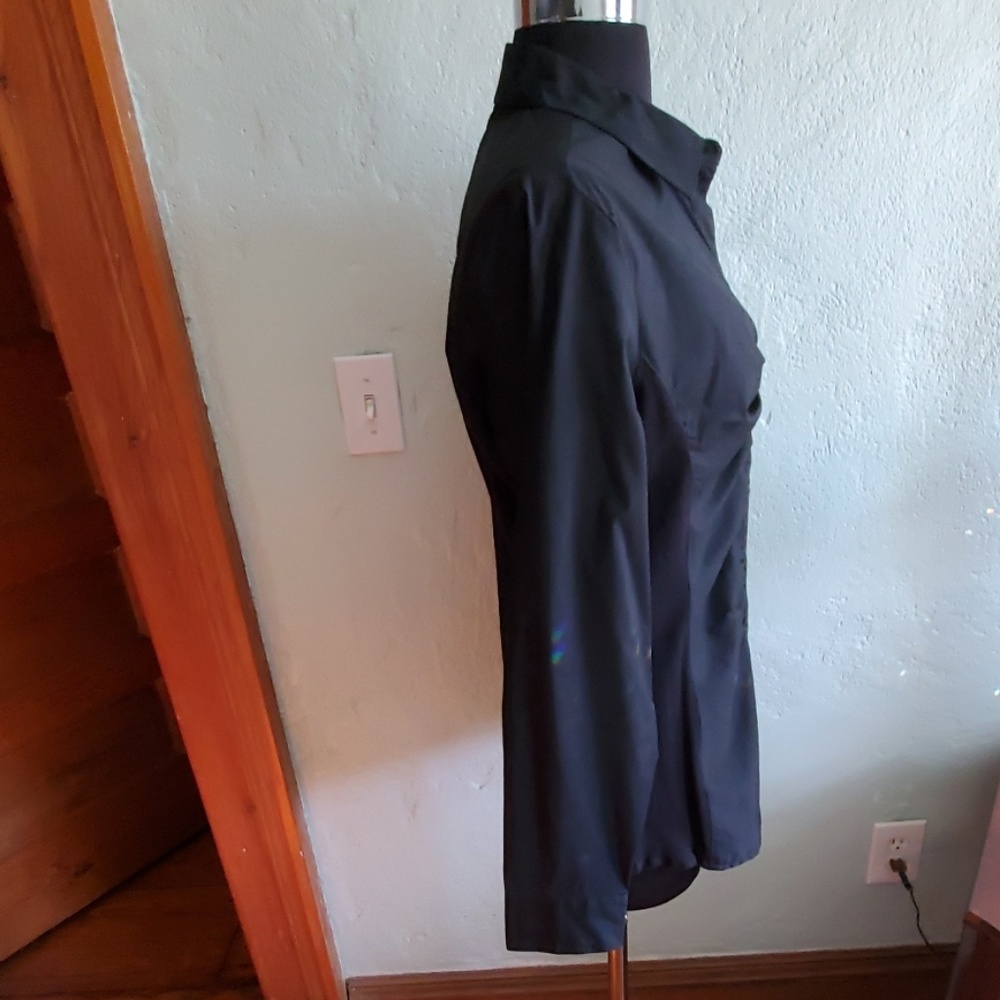 Tracy  M button down top - Picture 4 of 5
